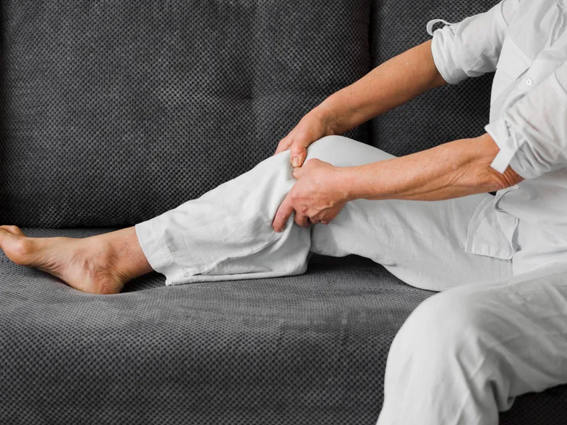 Chiropractic care for leg pain at Schomaker Chiropractic Clinic in Elk River